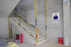 总体铺来却又是图复